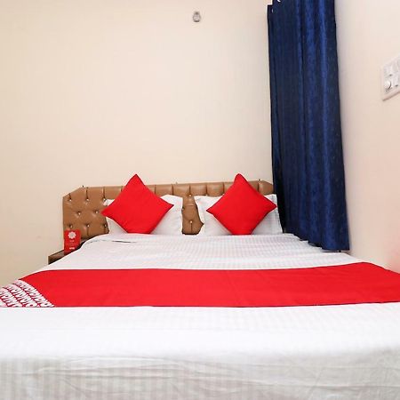 Oyo 30288 Hotel Moon Palace Lucknow Exterior foto