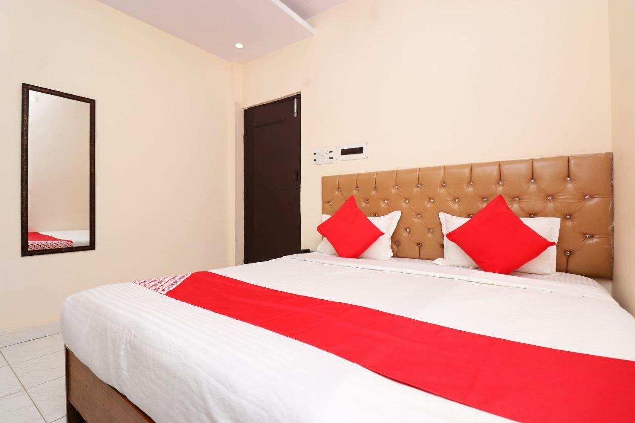 Oyo 30288 Hotel Moon Palace Lucknow Exterior foto